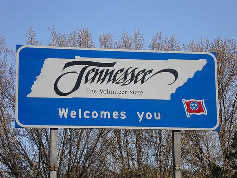 Tennessee State Welcome Sign (McNairy County, Tennessee) by courthouselover, via Flickr State Of Tennessee, State Signs, Nashville Trip, Tennessee Vacation, Tennessee State, North Carolina Mountains, Usa States, National Parks Usa, Appalachian Mountains