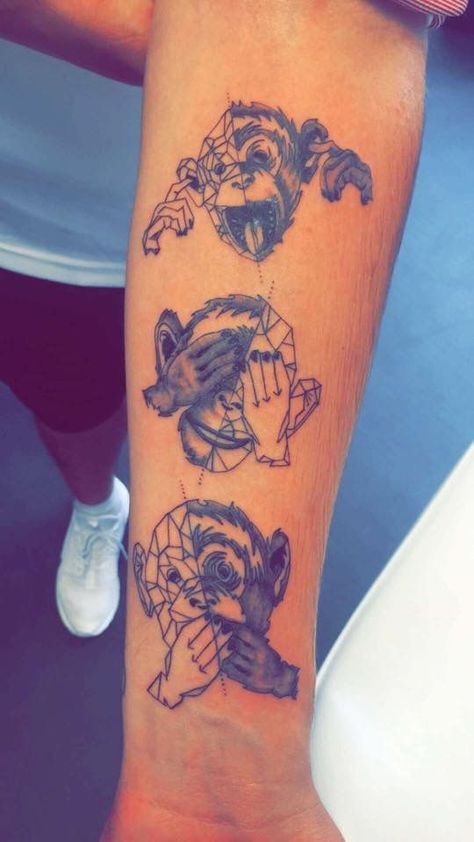 Geometric Monkey Tattoo, Siblings Tattoo For 3, Japanese Phoenix Tattoo, Tuesday Post, Spring Nails 2023, Geometric Lion Tattoo, Evil Skull Tattoo, Monkey Tattoos, Egypt Tattoo