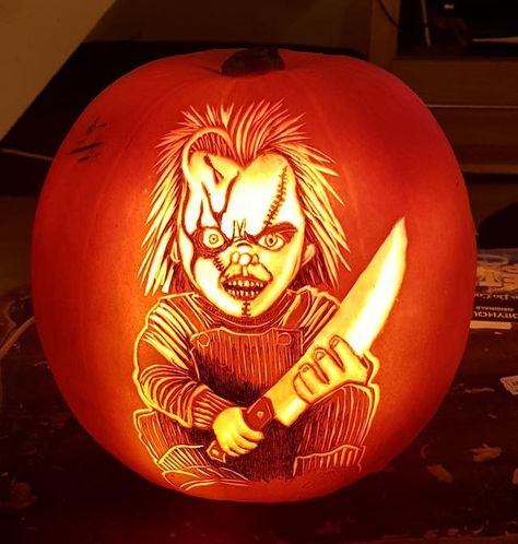 Pennywise Pumpkin, Pumpkin Templates, Pumpkin Carver, Pumpkin Carving Designs, Fake Pumpkins, Pumpkin Template, Labu Halloween, Halloween Pumpkin Designs, Pumpkin Carvings