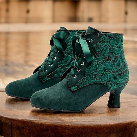 Whimsigoth Shoes, Shoes For Women Aesthetic, Green Velvet Shoes, Steampunk Costumes, Cheap Ankle Boots, Victorian Boots, Glamour Vintage, Women's Slip Ons, Suede High Heels