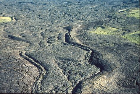 Not Many People Know About King's Bowl, A Massive Crater In Idaho Volcanic Landscape, Craters Of The Moon, Idaho Travel, Underwater City, Snowshoes, Winter Bucket List, Aerial Video, Winter Getaway, Beautiful Sites