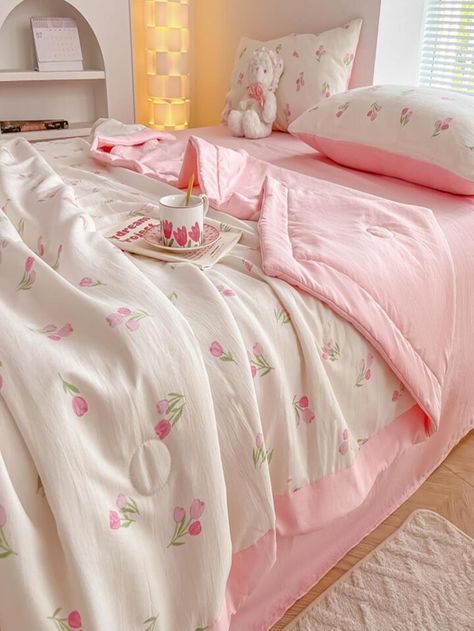 Cute Bedspreads, Hot Pink Bedding, Kawaii Bedding, Pink Bed Sheets, Future Bedroom, Summer Bedroom, Bedroom Stuff, Bed Sheet Sizes, Dream Apartment Decor