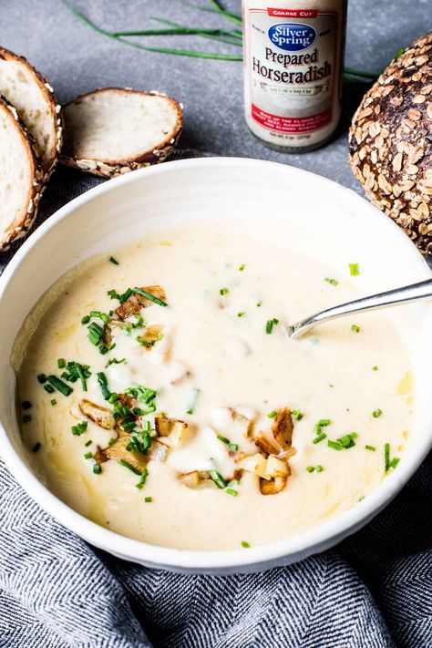 Creamy Potato Soup with Horseradish Creamy Potato Soup, Delicious Soup Recipes, Creamy Potato, Crispy Potatoes, Creamy Mashed Potatoes, Fresh Bread, Soup Pot, Spring Recipes, Potato Soup