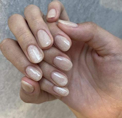 Hailey Bieber Nails, Bieber Nails, Hailey Bieber, Pretty Nails, Nail Ideas, Nail Inspo, Manicure, Nail Polish, Shades