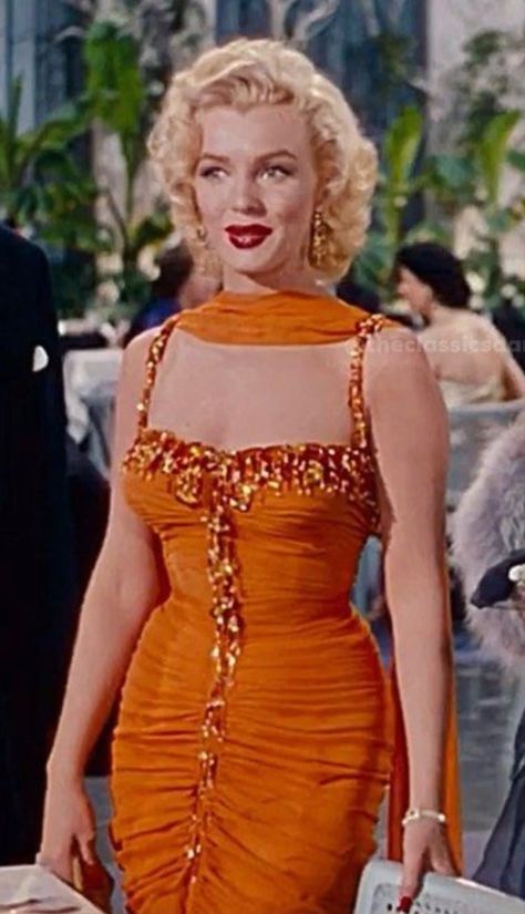 Marylin Monroe Dress, Marilyn Monroe Outfits, Monroe Dress, Outfits And Accessories, Gentlemen Prefer Blondes, Rockabilly Outfits, Miss Kitty, Orange Outfit, Dresses Aesthetic