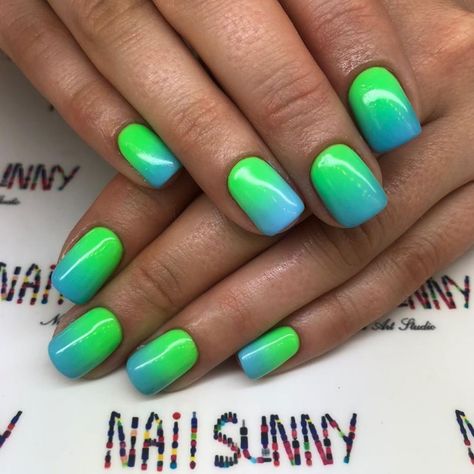 Dip Nail Ideas Ombre, Beach Sns Nails, Nail Dipping Powder Designs Ombre, Aumbre Nails, Cute Vacation Nails The Beach, Dipped Nails Ideas Powder Ombre, Fun Dip Nails, Dip Ombre Nails, Dipped Nails Ideas Powder