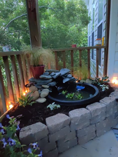 Pond Backyard, Mini Pond, Pool Pond, Side Yard Landscaping, Garden Pond Design, Small Pond, Koi Ponds, Pond Ideas, Pond Waterfall