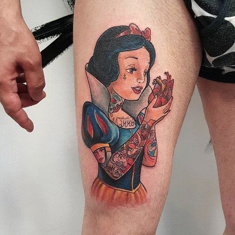 Snow White Tattoo, Cute Disney Tattoos, Snow White Tattoos, Dead Snow, Disney Princess Tattoo, Princess Tattoo, Literary Tattoos, Triangle Tattoos, Disney Tattoo