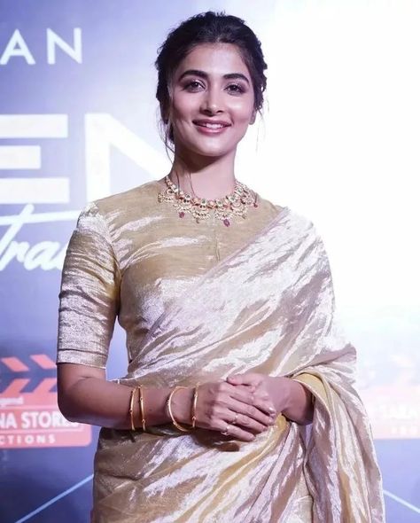 Tissue Saree Blouse Designs, Tissue Saree Blouse, Golden Saree, Simple Saree Designs, Stylish Actresses, Traditional Blouse Designs, Kids Blouse Designs, Pooja Hegde, Instagram Queen