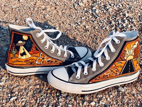 Tooled Converse, Leatherwork Projects, Customized Converse, Custom Leather Work, Leather Vans, Country Shoes, Cowgirl Accessories, Leather Tooling Patterns, Western Shoes