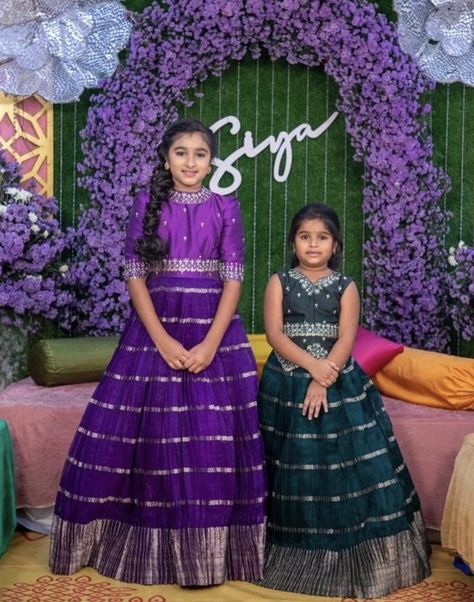 Indian Dresses For Kids, Mom Daughter Outfits, Kids Party Wear Dresses, Kids Ethnic Wear, Kids Wear Girls, Kids Blouse Designs, Kids Lehenga, Kids Blouse, Kids Frocks Design