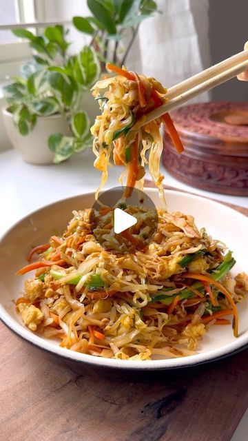 Quick Dinner Recipes Vegetarian, Low Cal Cabbage Recipes, Lean Healthy Meals, Veggie Dinner Ideas Healthy Clean Eating, Cabbage Healthy Recipes, Vegtables Dishes Healthy Dinner, Cabbage Stir Fry Recipes, Healthy Cabbage Recipes, Recipes With Cabbage