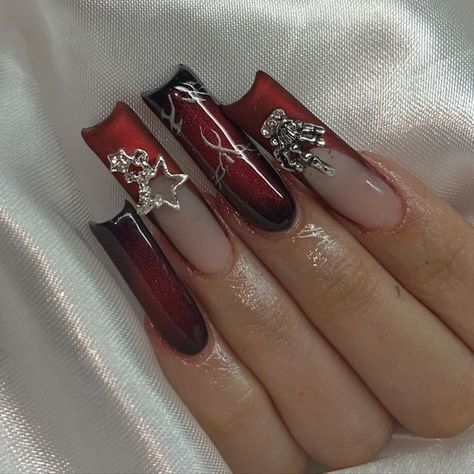 Dark Fem Nails, Loose Glitter Nails, Making Oc, Bday Nails, Angel Nails, Retro Nails, Punk Nails, Red Acrylic Nails, Mode Hippie