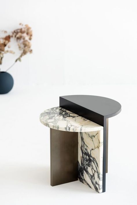 Marble Furniture Design, Line Concept, Unique Furniture Design, Marble Side Table, Marble Furniture, Прикроватные Тумбочки, Home Decor Idea, Interior Sketch, Furniture Side Tables