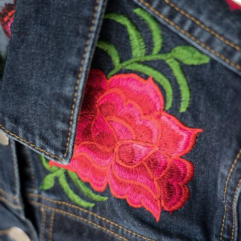 Embroidery Jean Jacket, Embroidery Jeans Jacket, Dark Blue Denim Jacket, Native Women, Boho Coat, Floral Embroidery Patterns, Embroidered Denim Jacket, Jacket Shirt, Coat For Women