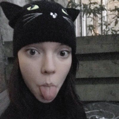 hourly anya taylor-joy on Twitter: "anya taylor-joy & cats <3��… " Anya Joy, Gogo Tomago, Winona Ryder, Anya Taylor Joy, Avril Lavigne, Emma Roberts, Megan Fox, Fav Celebs, Angelina Jolie