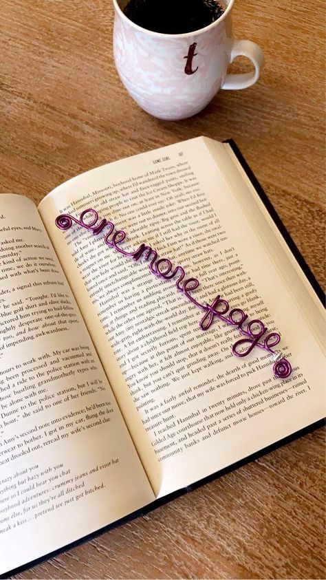 Wire Bookmarks, Knitted Wire, Bookclub Gifts, Personalized Bookmarks, Book Clubs, Reading Gifts, Box Making, Bookish Gifts, Gifts For Readers