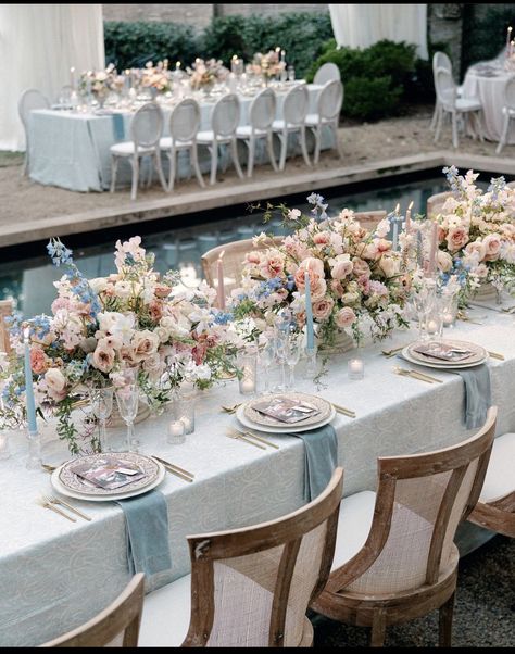 Dusty Blue And Pink Table Setting, Blue And Pink Wedding Table Settings, Pink And Blue Tablescapes, Blue And Pink Bridal Shower Ideas, Garden Theme Wedding Centerpieces, Table Floral Arrangements Wedding, French Wedding Table Setting, Pastel Table Setting Wedding, French Garden Party Wedding