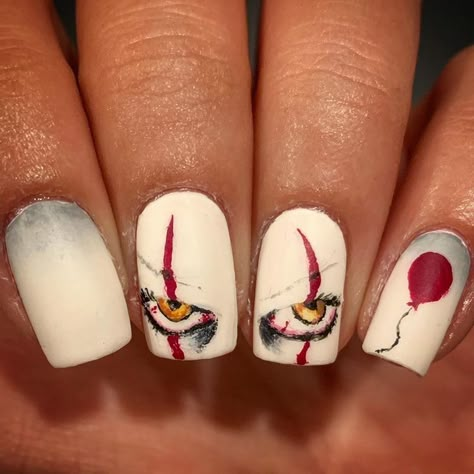 Pennywise Nails, Horror Movie Nails, Movie Nails, Horror Nails, Holloween Nails, Halloween Nails Easy, Unghie Nail Art, Witchy Nails, Halloween Acrylic Nails