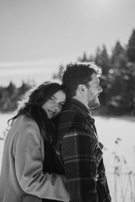 Winter Love Stories by Megija Plata Photography › Beloved Stories Winter Snow Couple Pictures, Christmas Card Couple Photo Ideas, Cozy Winter Photoshoot, Couple Photoshoot Winter Outfit Ideas, Winter Woods Engagement Photos, Winter Couple Pictures With Dog, Winter Photo Shoot Couples, Couples Photos Winter, Holiday Photoshoot Couple