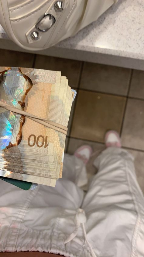 Canadian Dollar Snapchat, Canada Dollar Snapchat Story, Canada Money Aesthetic, Flexing Canadian Money, Money Aesthetic Canada, Canadian Money Aesthetic, Money Obsession, Canadian Cash, Canada Dollar