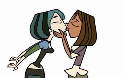 Gwourtney Fanart, Drama Drawings, Gwen Tdi, Duncan And Courtney, Drama Tv Series, Drama Total, Drama Island, Hot Kiss, Total Drama Island