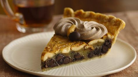 This state fair pie contest winner will surely be a winner at your table, too. The chocolate-dipped cashews are an extra-special delight. Cashew Pie, Pie Contest, Chocolate Cashew, Pie Ideas, Chocolate Pie Recipes, Vegetarian Bake, Baking Cocoa, Chocolate Pies, Creamy Chocolate