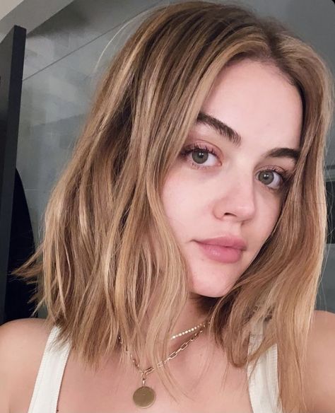 Outgrown Bob, Lucy Hale Hair, Face Framing Hair, Windows To The Soul, Balayage Blond, Golden Blonde Hair, Lashes Mascara, A Bob, Dirty Blonde Hair