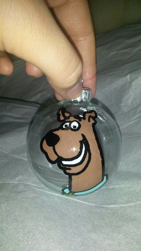 Hand painted Scooby Doo on glass ornament $6 Scooby Doo Christmas Ornaments Diy, Cricut Ornaments, Cadeau Diy, Cute Doodle Art, Christmas Makes, Ornaments Diy, Cute Doodles, Diy Christmas Ornaments, Glass Ornaments