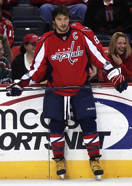 Washington Capitals Hockey, Alexander Ovechkin, Capitals Hockey, Toronto Maple Leafs Hockey, Alex Ovechkin, Hot Hockey Players, Nhl Playoffs, Hockey Boys, Nhl Players