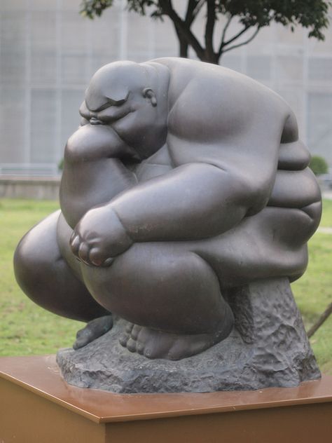 Fat Thinker, Shanghai Sculpture Space by HeyItsWilliam, via Flickr Louise Bourgeois, Sculpture Metal, Wow Art, Modern Sculpture, Figurative Sculpture, Sculpture Installation, Wassily Kandinsky, Land Art, Sculptures & Statues