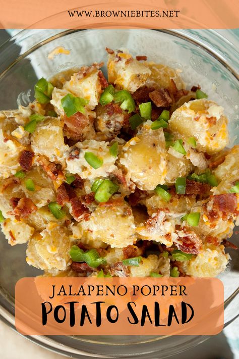 Jalapeno Popper Potato Salad - Brownie Bites Blog Jalapeño Popper Potato Salad, Classic Potato Salad, Jalapeno Cheese, Stuffed Jalapenos With Bacon, Jalapeno Popper, Cheese Potatoes, Brownie Bites, Gluten Free Cheese, Jalapeno Poppers