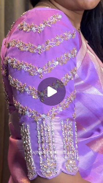 Lavender Saree Blouse Designs, Lavender Blouse Design, Lavender Silk Saree, Lavender Blouse, Wedding Silk Saree, Wedding Sarees, Bridal Silk Saree, Kanjivaram Sarees, Embroidery Blouse Designs