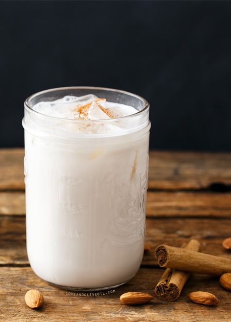 Make your own horchata, a creamy, dreamy, dairy free refreshment (made with rice, almonds, and cinnamon). Vegan Horchata, Rice Drink, Homemade Horchata, Horchata Recipe, Almond Rice, Nut Milk Bag, Mexican Rice, Rice Milk, Smoothie Drinks