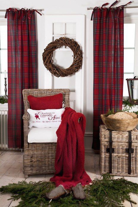 syflove: “xmas red ” Cortinas Country, Tartan Curtains, Winter Curtains, Vibeke Design, Plaid Curtains, Cabin Christmas, Plaid Decor, Tartan Christmas, Noel Christmas