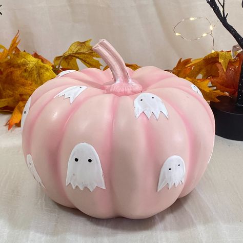 Brand New Halloween Shabby Chic Ghosts On Pink Pumpkin Holiday Decor New 8" New Pumpkin Shaped, Ghost Accents Made Of Durable Resin 8in D X 7.5in H New In The Original Box!!!!!! Pumpkin Painting Ideas Aesthetic Pink, Flat Wooden Pumpkin Painting Ideas, Pretty Pumpkins Painting, Cute Pumpkin Painting Ideas Girly, Pink Ghost Aesthetic, Pink Pumpkin Painting Ideas, Pumpkin Painting Ideas Pink, Diy Pumpkins Painting, Pink Fall Decor