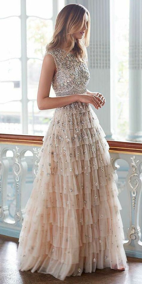 Fashion Forward Wedding, Unique Wedding Gowns, Dresses To Wear To A Wedding, Gorgeous Gowns, Lovely Dresses, Beautiful Gowns, Couture Dresses, Fancy Dresses, Needle And Thread