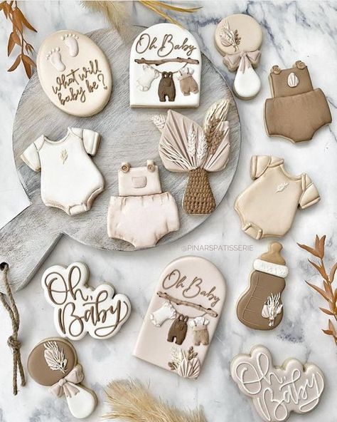 👱🏽‍♀️Amanda │ Night Owl Icing® on Instagram: "Oh, baby! Gorgeous set by Pinar @pinarspatisserie 🖤🖤🖤 My talented friend used her Short Sleeved Baby Onesie, and the Pampas Grass Vase from her Autumn Vibes class set!! . . . . . . . . . . . . . . . . #Sugarcookiesofinstagram #instacookies #customcookies #edibleart #cookiedecorating #customsugarcookies #talentedcookiers #decoratedcookies #sugarcookies #royalicingcookies #cookieartist #cookieoftheday #cookiesofinstagram #instacookie #cookiecutter Pampas Gender Reveal Decor, Gender Reveal Sage Green, Boho Baby Shower Cookies Boy, Boho Gender Reveal Cookies, Gender Reveal Ideas For Party Neutral, Pampas Baby Shower Decor, Boho Gender Reveal Cake, Gender Neutral Cookies, Boho Gender Reveal Ideas