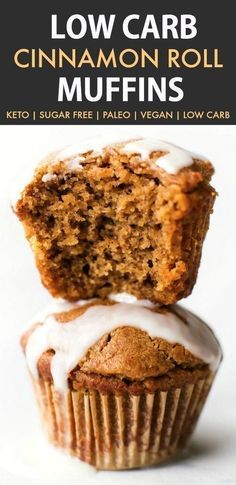 Keto Cinnamon Roll, High Protein Muffins, Keto Breakfast Muffins, Muffins Paleo, Cinnamon Roll Muffins, Desayuno Keto, Keto Cinnamon, Postre Keto, Low Carb Snack