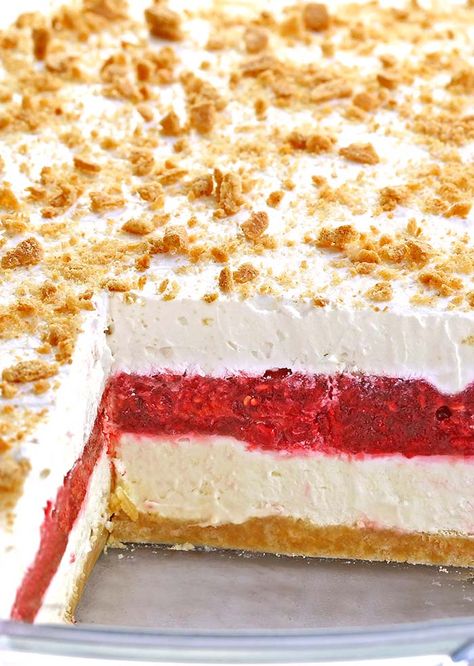 Raspberry Graham Cracker Dessert, Raspberry Lasagna Dessert, Raspberry Lasagna, Luncheon Desserts, Raspberry Jello Cake, Raspberry Jello Dessert, Jello Lasagna, Raspberry Topping, Lush Desserts