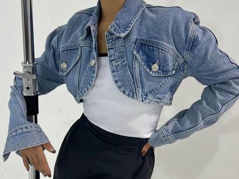 29 Cool Fall Fashion Items to Shop Right Now | Who What Wear Denim Bolero Jacket, Cropped Denim Jacket Outfit, Denim Shrug, Cropped Jacket Outfit, Demin Jacket, Pixie Market, Jean Jacket Outfits, Denim Jacket Outfit, Crop Jean Jacket