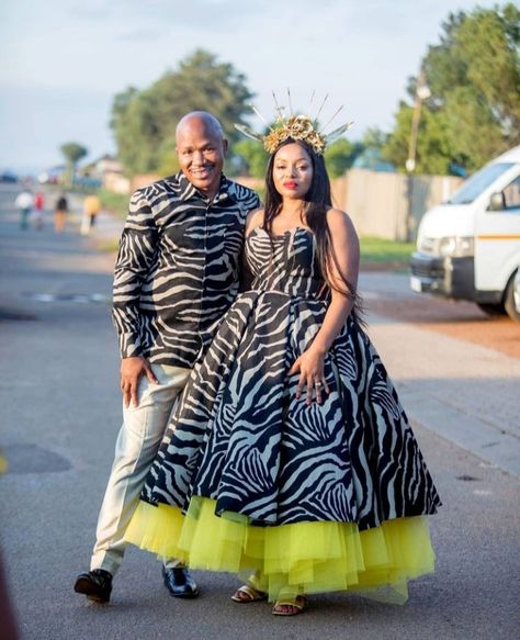 Lobola Outfits For Couples, Zebra Print Dress Outfit, Zulu Traditional Wedding Dresses, South African Wedding Dress, Zulu Traditional Attire, Traditional Wedding Outfits, Outfit Couple, South African Traditional Dresses, Couples African Outfits