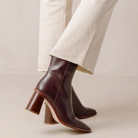 • WINE • Elevating your winter wardrobe is as easy as stepping into a pair of berry-toned boots⁠ ⁠ We recommend the WEST by @alohas for a style that can easily be dressed up or down ⁠ ⁠ ⁣#TheNowhereNation // ⁠ ⁠ ⁠ .⁣⁠ .⁣⁠ .⁣⁠ .⁣⁠ .⁣⁠ .⁣⁠ .⁣⁠ #alohas #alohaschicas #alohasshoes #alohasboots #leatherboots #burgundy #leatherboot #boots #winterboots #winterstyle #winterfashion #shoelover #bootlover #designerboots #designerboot #loveforfashion #fashionfury #mywhowhatwear #stylecollective #mystyled... A Style, Designer Boots, May 5, Shoe Lover, Winter Wardrobe, Winter Boots, Leather Boots, Sydney, Berry