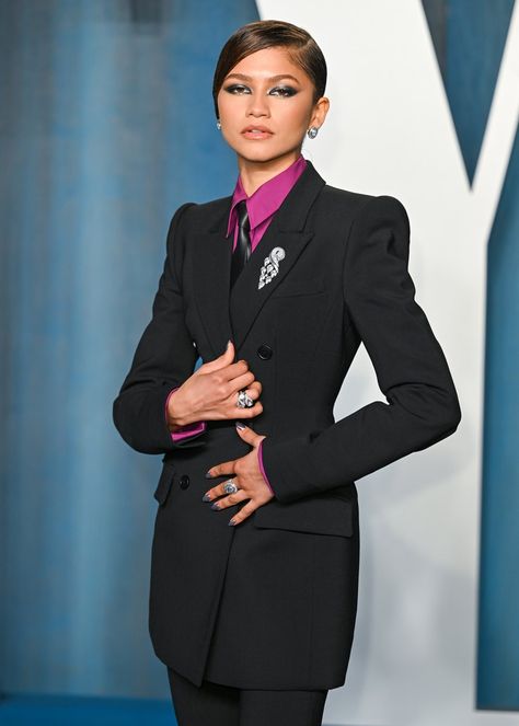 Zendaya Unfollows Everyone, Including Tom Holland, on Instagram  | Us Weekly Female Celebrities In Suits, Celebrities In Suits, Zendaya Oscars, Zendaya Style, Find Instagram, Social Media Break, Women Suits, Female Celebrities, Social Media Video