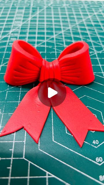 How To Make A Bowtie, Fondant Bow Tutorial, Fondant Designs, Bow Tie Cake, Crumb Coating A Cake, Fondant Bows, Fondant Ideas, Fancy Wedding Cakes, Fondant Bow