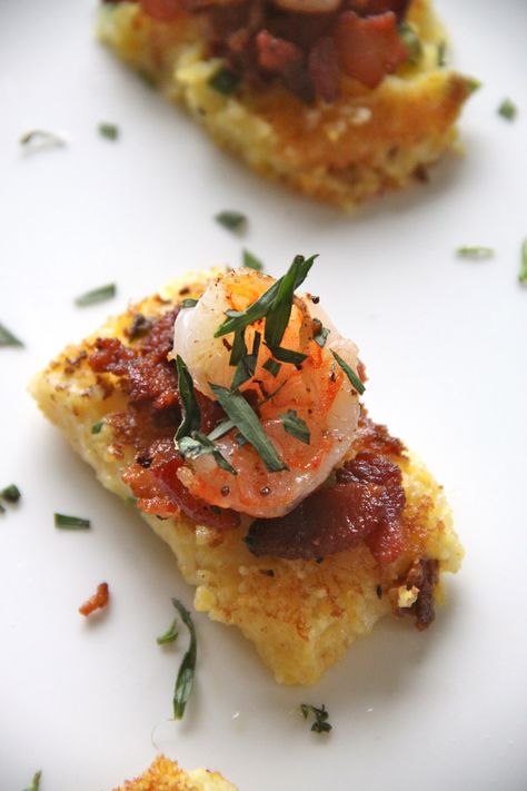 Shrimp and Grit Squares - a great brunch or holiday appetizer  www.climbinggriermountain.com Easter Appetizers, Shrimp And Grits, Holiday Appetizers, Small Bites, Grits, Seafood Dishes, Polenta, Appetizers For Party, Finger Food