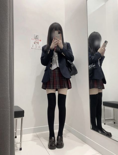 Japanese High School Uniform, Japan School Uniform, Xiaohongshu Girl, Japan School, Japanese High School, High School Uniform, Nice Outfits, Aesthetic Clothes, Otaku