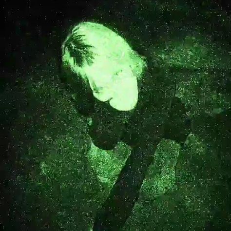 Night Vision Aesthetic Rapper, Green Night Vision Aesthetic, Night Vision Pfp, Night Vision Aesthetic, Night Pfp, Love Obsession, Y2k Profile Picture, 2013 Swag Era, Berlin Art