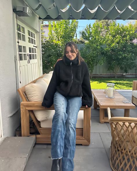 Kenzie Ziegler Outfits, Kenzie Outfits, Mackenzie Ziegler Instagram, Kenzie Ziegler, Mackenzie Ziegler, Ae Jeans, November 3, Insta Story, Outfit Inspo