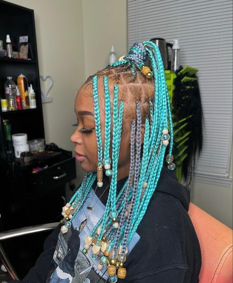 Braids With Blue Beads, Blue Braids With Beads, Beaded Knotless Braids, Blue Knotless Braids, Blue Knotless, Knotless Braids Long, Blue Braids, New Braided Hairstyles, Braids Long